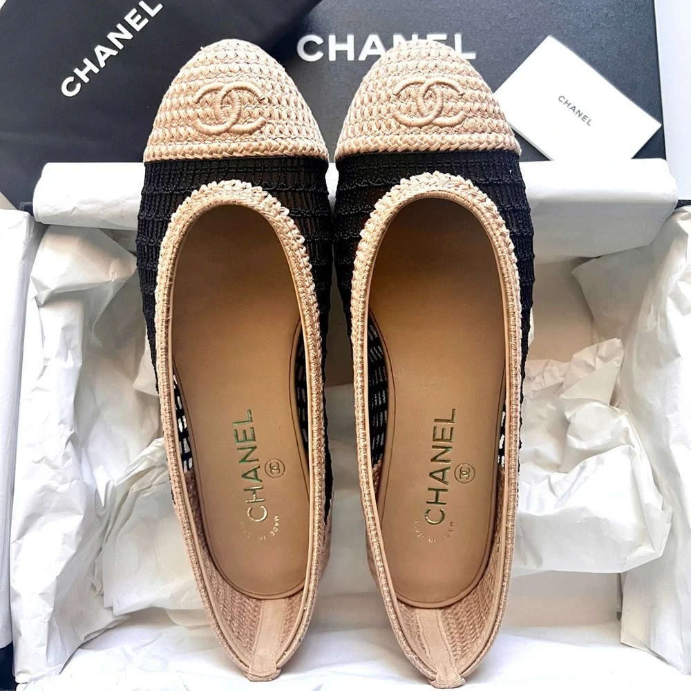 🔥 CHANEL Raffia Cap Toe Ballerina Flats